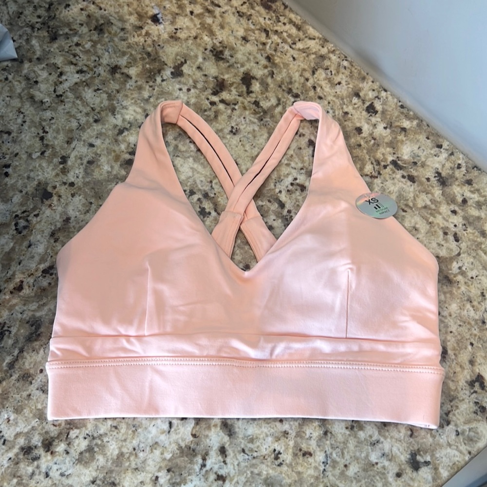 NWT * Forever 21 Salmon Sports Bra Size XS